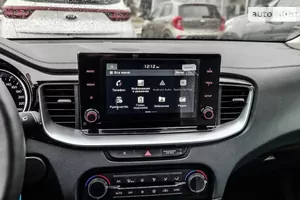 Комплекс, який єднає вас з новим Kia Ceed